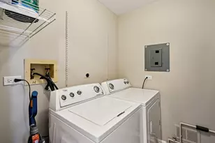 2132 Berkley Ct, Naperville, IL 60565 - Photo 10