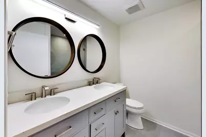 1209 E Davis Street E #2, Arlington Heights, IL 60005 - Photo 18