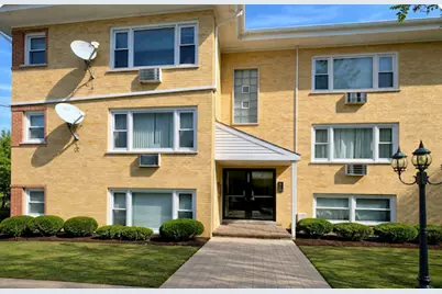 6630 W 95th Street #3D, Oak Lawn, IL 60453 - Photo 1