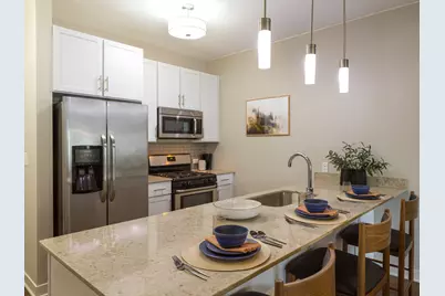 255 N Addison Avenue #439, Elmhurst, IL 60126 - Photo 4