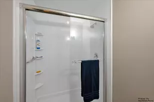 40W388 Guthrie Ct, Hampshire, IL 60140 - Photo 8