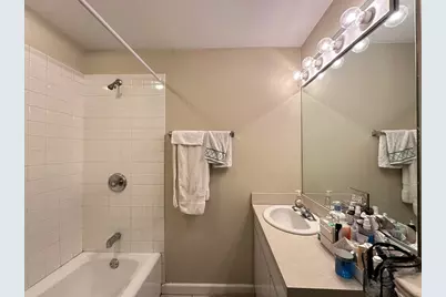 3345 N Southport Avenue #1, Chicago, IL 60657 - Photo 18