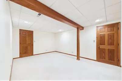 805 Furlong Drive, Libertyville, IL 60048 - Photo 24