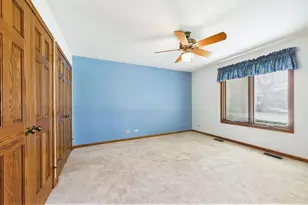 805 Furlong Dr, Libertyville, IL 60048 - Photo 20