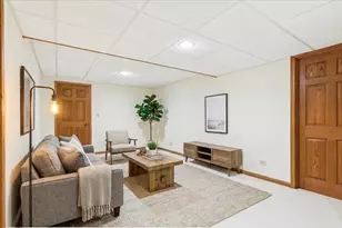 805 Furlong Dr, Libertyville, IL 60048 - Photo 8