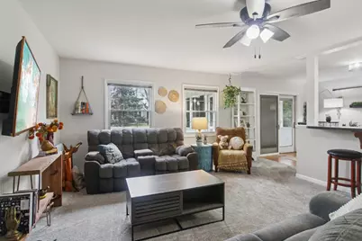 4908 Tile Line Road, Crystal Lake, IL 60012 - Photo 4