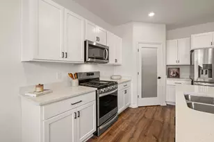 10550 Azalea Dr, Crown Point, IN 46307 - Photo 10