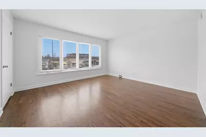 6017 W Montrose Avenue #2, Chicago, IL 60634 - Photo 8