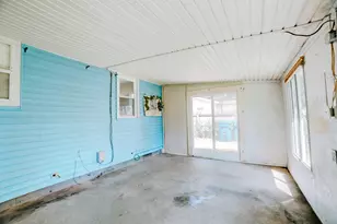 525 E Hickory St, Watseka, IL 60970 - Photo 26