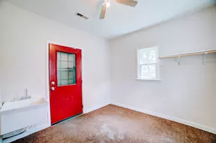 525 E Hickory St, Watseka, IL 60970 - Photo 22