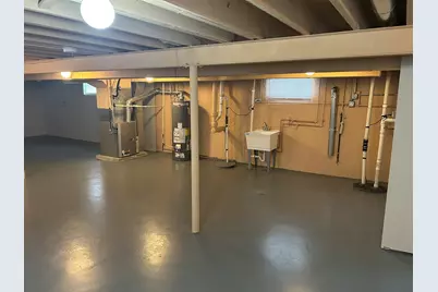 12326 S Racine Avenue, Calumet Park, IL 60827 - Photo 6