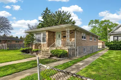 12326 S Racine Avenue, Calumet Park, IL 60827 - Photo 16