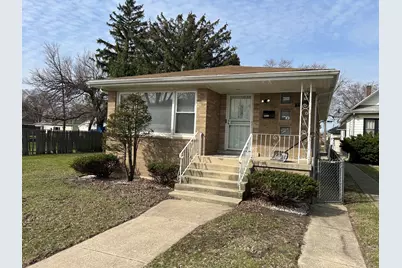 12326 S Racine Avenue, Calumet Park, IL 60827 - Photo 2