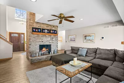 11042 Mayflower Lane, Orland Park, IL 60467 - Photo 10