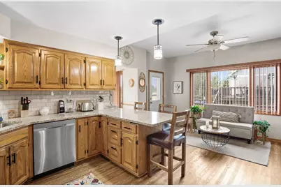 11042 Mayflower Lane, Orland Park, IL 60467 - Photo 16