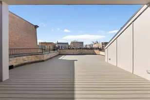 3711 N Magnolia Ave, Chicago, IL 60613 - Photo 36