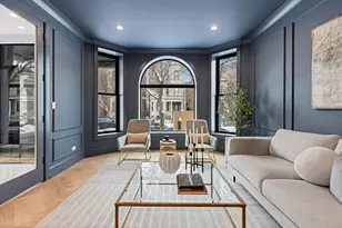 3711 N Magnolia Ave, Chicago, IL 60613 - Photo 2