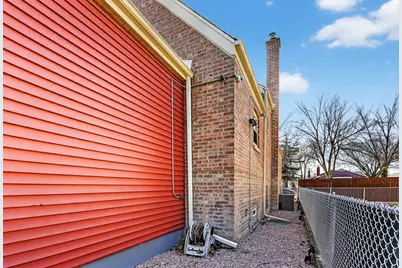 8407 S Wolcott Avenue, Chicago, IL 60620 - Photo 36