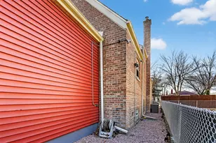 8407 S Wolcott Ave, Chicago, IL 60620 - Photo 36