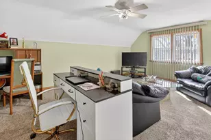 8407 S Wolcott Ave, Chicago, IL 60620 - Photo 18