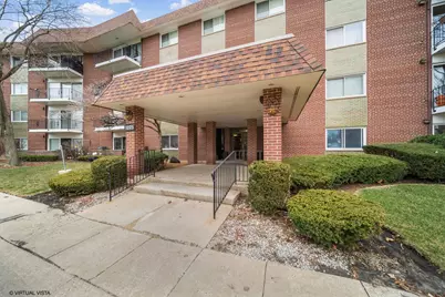 1025 S Fernandez Avenue #4M, Arlington Heights, IL 60005 - Photo 1