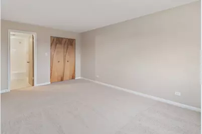 1025 S Fernandez Avenue #4M, Arlington Heights, IL 60005 - Photo 10