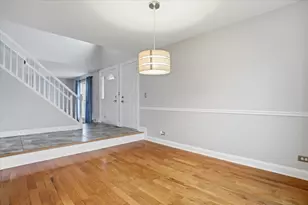 2289 N Aster Ct, Round Lake Beach, IL 60073 - Photo 6