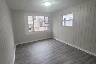 700 George Ave, Aurora, IL 60505 - Photo 4