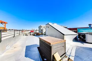 1500 W Grand Ave, Chicago, IL 60642 - Photo 30