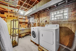 9911 S Peoria Ave, Chicago, IL 60643 - Photo 16