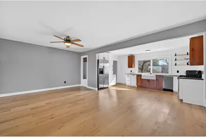 22347 S River Road, Shorewood, IL 60404 - Photo 4