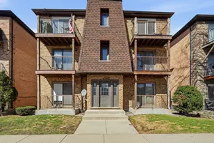 6728 W 64th Pl, Chicago, IL 60638 - Photo 2