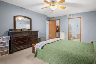 1146 Baccarrat Ct, Joliet, IL 60431 - Photo 18