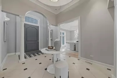 11361 W Plainfield Road, Indian Head Park, IL 60525 - Photo 6