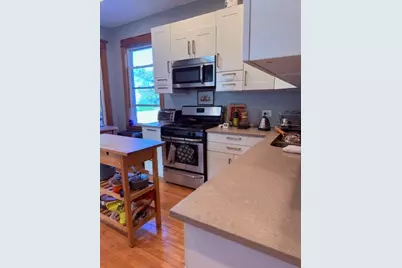 3330 W Evergreen Avenue, Chicago, IL 60651 - Photo 8