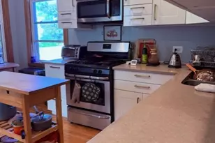 3330 W Evergreen Ave, Chicago, IL 60651 - Photo 8