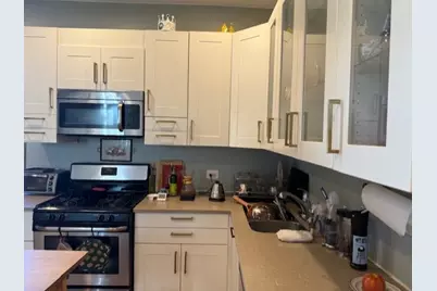 3330 W Evergreen Avenue, Chicago, IL 60651 - Photo 10