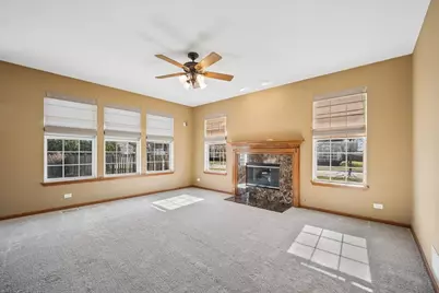 3004 Crossfire Trail, Elgin, IL 60124 - Photo 6