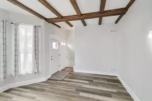 9412 S Homan Ave, Evergreen Park, IL 60805 - Photo 4