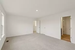 3100 Holden St, Elgin, IL 60124 - Photo 4