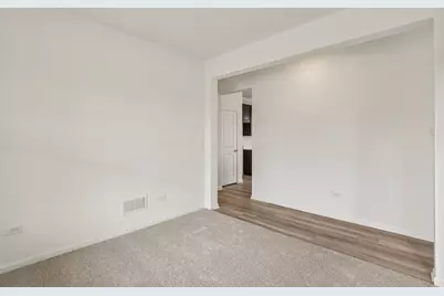 3100 Holden Street, Elgin, IL 60124 - Photo 20