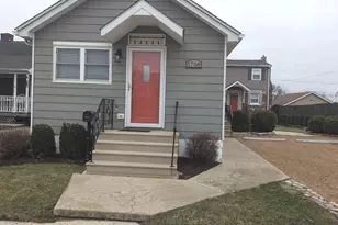 1708 N Center St, Crest Hill, IL 60403 - Photo 1