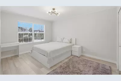 829 Linden Circle, Hoffman Estates, IL 60169 - Photo 28