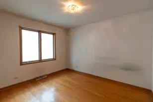 9901 W 57th St, Countryside, IL 60525 - Photo 18