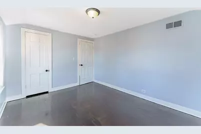 2116 S 21st Avenue, Broadview, IL 60155 - Photo 18