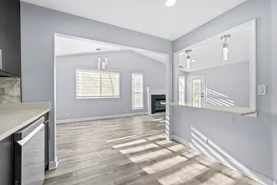 52 Brookston Drive #D2, Schaumburg, IL 60193 - Photo 16