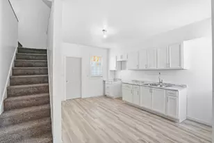 819 5th St, Rock Island, IL 61201 - Photo 10