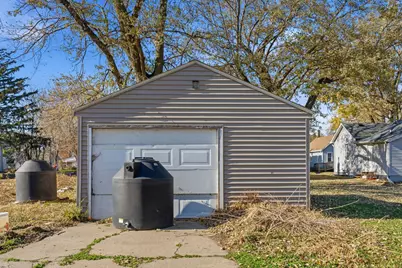 819 5th Street, Rock Island, IL 61201 - Photo 6