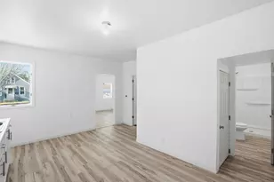 819 5th St, Rock Island, IL 61201 - Photo 12