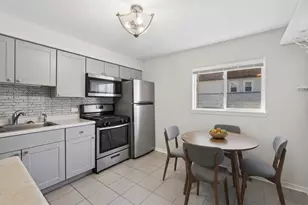 1431 Elizabeth Ave, North Chicago, IL 60064 - Photo 6